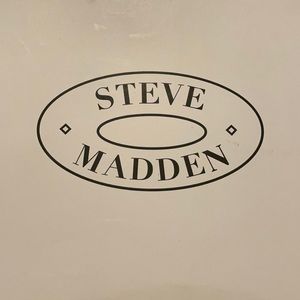 Steve Madden Stunning Camel Patent Heels